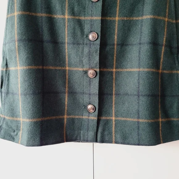 Green Plaid Button-Up Skirt - Picture 4 of 12